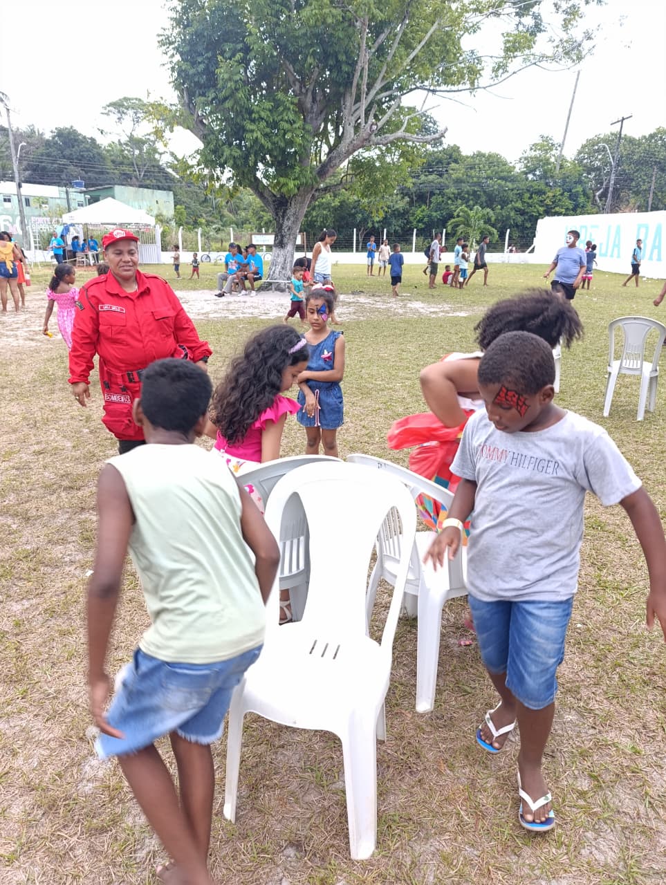 Jogos e Brincadeiras